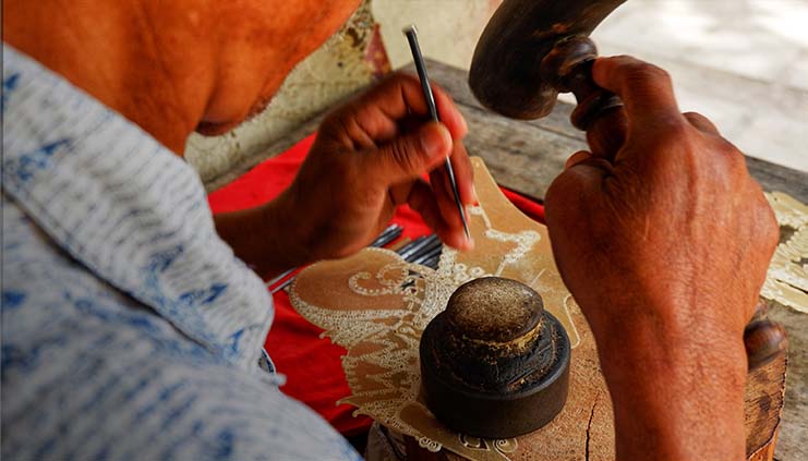 The Beauty Behind African Crafts